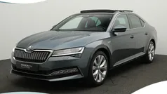 Grijs, metallic lak Gebruikt 2021 Skoda Superb LAURIN & KLEMENT Hatchback | € 27.900 (Eerlijke prijs)