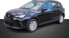 Zwart Nieuw 2024 Seat Arona Reference SUV | € 21.880 (Super prijs)