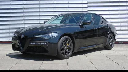 Zwart Gebruikt 2021 Alfa Romeo Giulia Sprint Sedan | € 34.945 (Eerlijke prijs)
