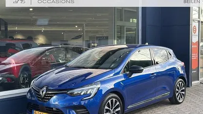 Blauw Occasion 2023 Renault Clio V Techno Hatchback | € 15.850 (Goede deal)