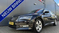 Zwart Gebruikt 2018 Skoda Superb Business Line Stationwagen | € 19.950 (Eerlijke prijs)