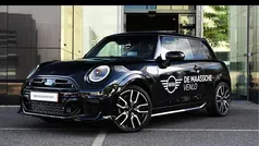 Zwart Gebruikt 2025 Mini John Cooper Works Hatchback | € 42.195 (Eerlijke prijs)