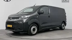 Gebruikt 2024 Toyota Proace Van | € 32.450 (Eerlijke prijs)