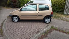 Geel Gebruikt 2003 Renault Twingo Hatchback | € 1.749 (Eerlijke prijs)