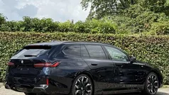 Gebruikt 2025 BMW i5 M Sport Sedan | € 70.895 (Eerlijke prijs)