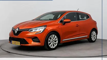 Oranje Occasion 2019 Renault Clio IV Intens Hatchback | € 11.900 (Eerlijke prijs)