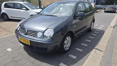 Grijs Gebruikt 2005 VW Polo Hatchback | € 2.250 (Eerlijke prijs)