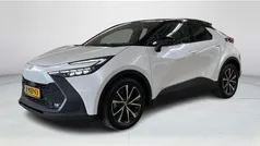 Wit Gebruikt 2024 Toyota C-HR Edition SUV | € 31.900 (Eerlijke prijs)