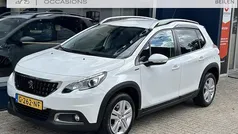 Wit Gebruikt 2019 Peugeot 2008 Signature Sky SUV | € 13.450 (Eerlijke prijs)