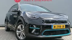 Zwart Gebruikt 2021 Kia e-Niro SUV | € 27.450 (Eerlijke prijs)
