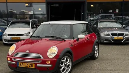 Gebruikt 2003 Mini Cooper Pepper Hatchback | € 1.950 (Eerlijke prijs)