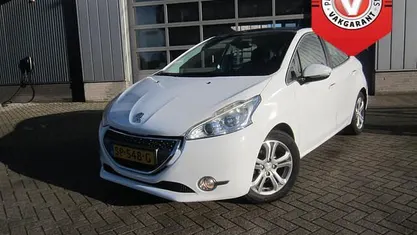Occasion 2013 Peugeot 208 Hatchback | € 4.450 (Eerlijke prijs)