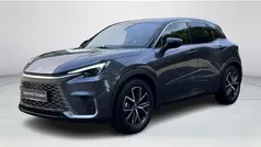 Grijs Nieuw 2025 Lexus LBX SUV | € 41.945 (Eerlijke prijs)