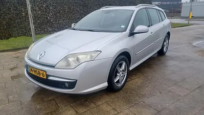 Occasion Renault Laguna III Dynamique 150 PK (110 kW) 2009 Grijs Stationwagen
