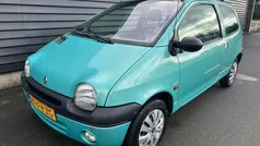 Blauw Gebruikt 2000 Renault Twingo Hatchback | € 1.445 (Eerlijke prijs)