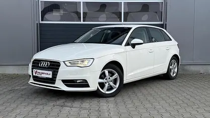 Occasion Audi A3 Sportback Ambiente 123 PK (90 kW) 2013 Hatchback