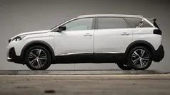 Gebruikt 2020 Peugeot 5008 GT-line MPV | € 25.945 (Eerlijke prijs)