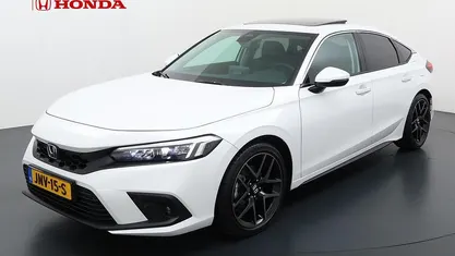 Wit (metallic) Nieuw 2025 Honda Civic Advance Hatchback | € 40.950 (Eerlijke prijs)
