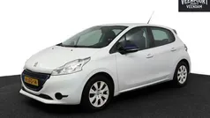Wit Gebruikt 2014 Peugeot 208 Hatchback | € 3.999 (Eerlijke prijs)