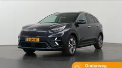 Blauw Gebruikt 2020 Kia e-Niro SUV | € 23.935 (Eerlijke prijs)