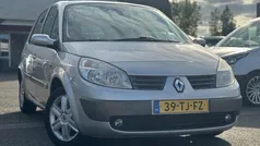 Grijs Gebruikt 2006 Renault Scénic II MPV | € 1.250 (Eerlijke prijs)