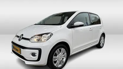 Gebruikt 2017 VW up! Highline Hatchback | € 9.950 (Eerlijke prijs)