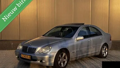 Occasion 2003 Mercedes C180 Elegance Sedan | € 2.399 (Eerlijke prijs)