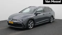 Grijs Gebruikt 2023 VW Golf VIII Business Stationwagen | € 29.900 (Eerlijke prijs)