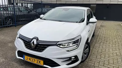 Occasion Renault Mégane IV Intens 140 PK (102 kW) 2020 Hatchback