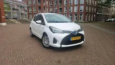 Wit Gebruikt 2014 Toyota Yaris Comfort MPV | € 9.250 (Eerlijke prijs)