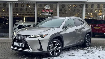 Grijs Gebruikt 2021 Lexus UX 250h SUV | € 28.400 (Eerlijke prijs)