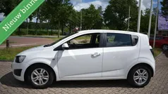Wit Gebruikt 2012 Chevrolet Aveo LT Hatchback | € 2.999 (Eerlijke prijs)
