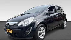 Zwart Gebruikt 2013 Opel Corsa Hatchback | € 7.645 (Eerlijke prijs)