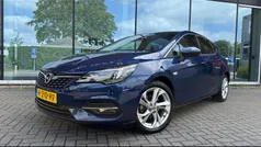 Blauw Gebruikt 2020 Opel Astra Edition Hatchback | € 15.900 (Eerlijke prijs)