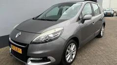 Gebruikt 2013 Renault Scénic III Collection MPV | € 5.750 (Goede deal)