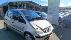 Grijs Gebruikt 2003 Mercedes A140 Avantgarde MPV | € 1.199 (Goede deal)
