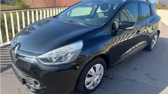 Zwart Gebruikt 2015 Renault Clio GrandTour Night&Day Stationwagen | € 6.150 (Eerlijke prijs)
