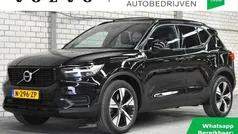 Zwart Gebruikt 2022 Volvo XC40 R-Design SUV | € 35.750 (Super prijs)