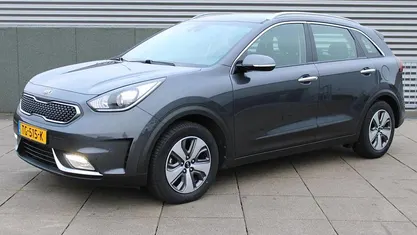 Grijs Occasion 2018 Kia Niro SUV | € 17.900 (Eerlijke prijs)