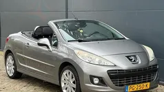 Grijs (metallic) Gebruikt 2011 Peugeot 207 CC Cabriolet | € 3.745 (Eerlijke prijs)