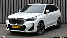 Wit Gebruikt 2023 BMW iX1 M Sport SUV | € 41.995 (Goede deal)