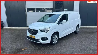 Gebruikt 2020 Opel Combo Innovation Van | € 8.990 (Goede deal)