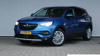 Blauw Occasion 2020 Opel Grandland X Innovation SUV | € 19.395 (Eerlijke prijs)
