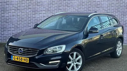 Occasion 2016 Volvo V60 Summum Stationwagen | € 18.899 (Eerlijke prijs)