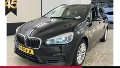 Zwart Gebruikt 2020 BMW 225 Active Tourer Executive MPV | € 20.950 (Eerlijke prijs)