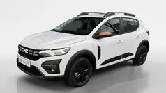 Wit Nieuw 2024 Dacia Sandero Extreme Hatchback | € 23.207 (Goede deal)