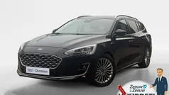 Zwart Gebruikt 2019 Ford Focus Vignale Stationwagen | € 20.750 (Eerlijke prijs)