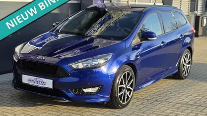 Occasion 2018 Ford Focus ST-Line Stationwagen | € 11.950 (Goede deal)