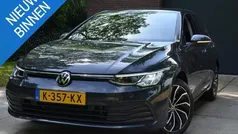 Gebruikt 2021 VW Golf VIII Life Hatchback | € 17.700 (Eerlijke prijs)