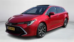 Rood Gebruikt 2020 Toyota Corolla Executive Stationwagen | € 24.990 (Eerlijke prijs)
